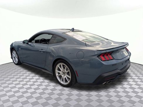 Used 2025 Ford Mustang GT Premium image 5