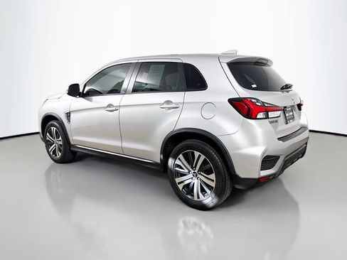 Used 2020 Mitsubishi Outlander Sport SE image 5