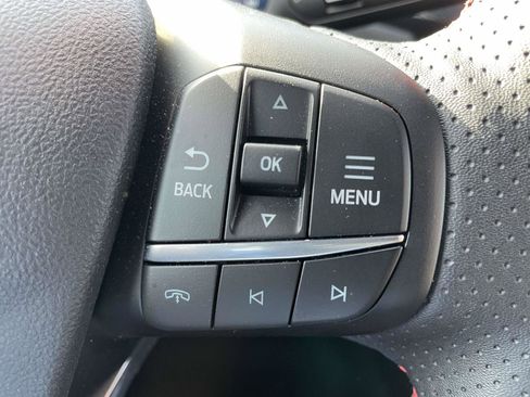 Used 2025 Ford Escape ST-Line Elite image 21