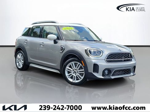 Used 2024 MINI Cooper Countryman S w/ Signature Upholstery Package FWD image 1