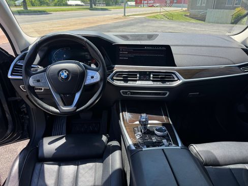 Used 2019 BMW X7 xDrive40i w/ Premium Package AWD/4WD image 17