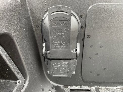 New 2026 Ford F250 XL w/ XL Chrome Package image 17