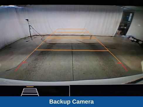 Used 2023 Chevrolet Equinox LS FWD image 13