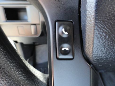 Used 2017 Toyota Tacoma SR5 RWD image 19