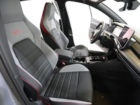 New 2026 Volkswagen GTI SE FWD image 27