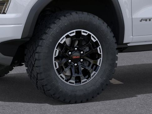 New 2026 GMC Canyon AT4 w/ Technology Plus Package AWD/4WD image 9