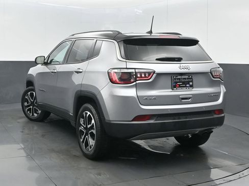 Certified 2022 Jeep Compass Limited image 6