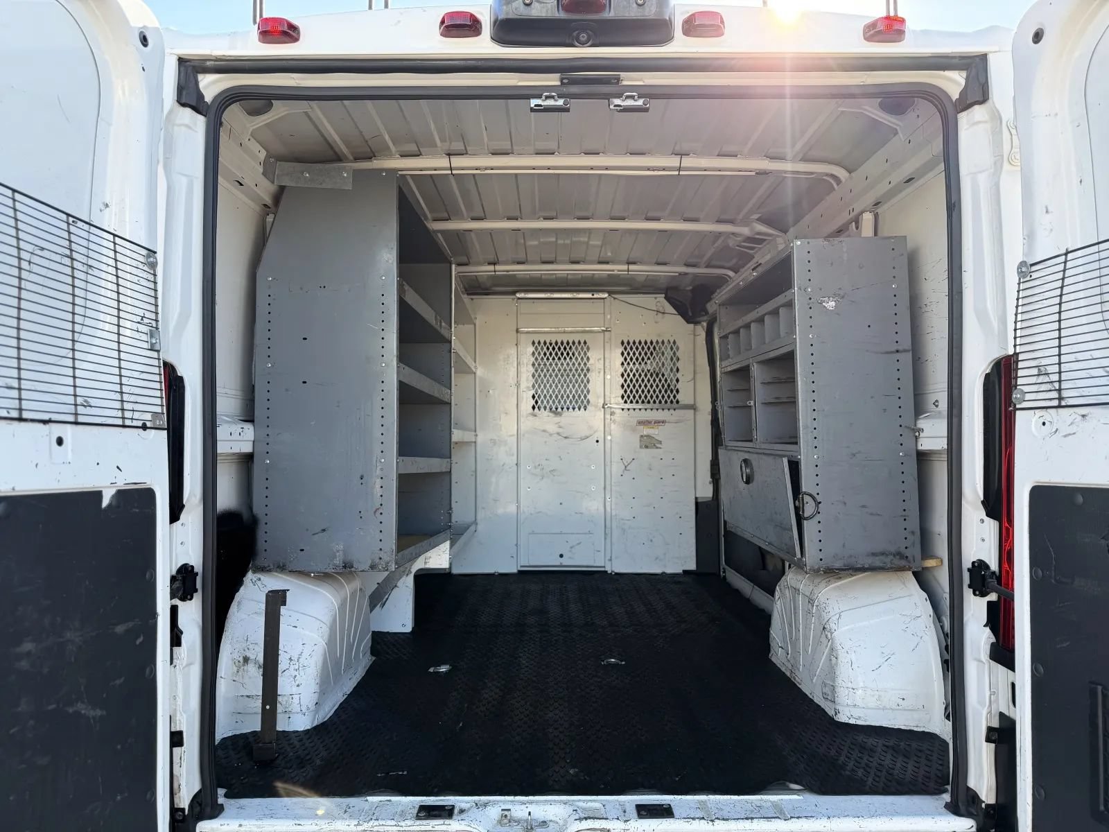 Used 2016 RAM ProMaster 1500 w/ Mopar Trailer Tow Group FWD image 14