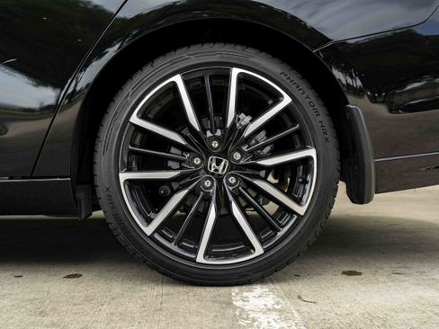Used 2024 Honda Accord Touring image 15