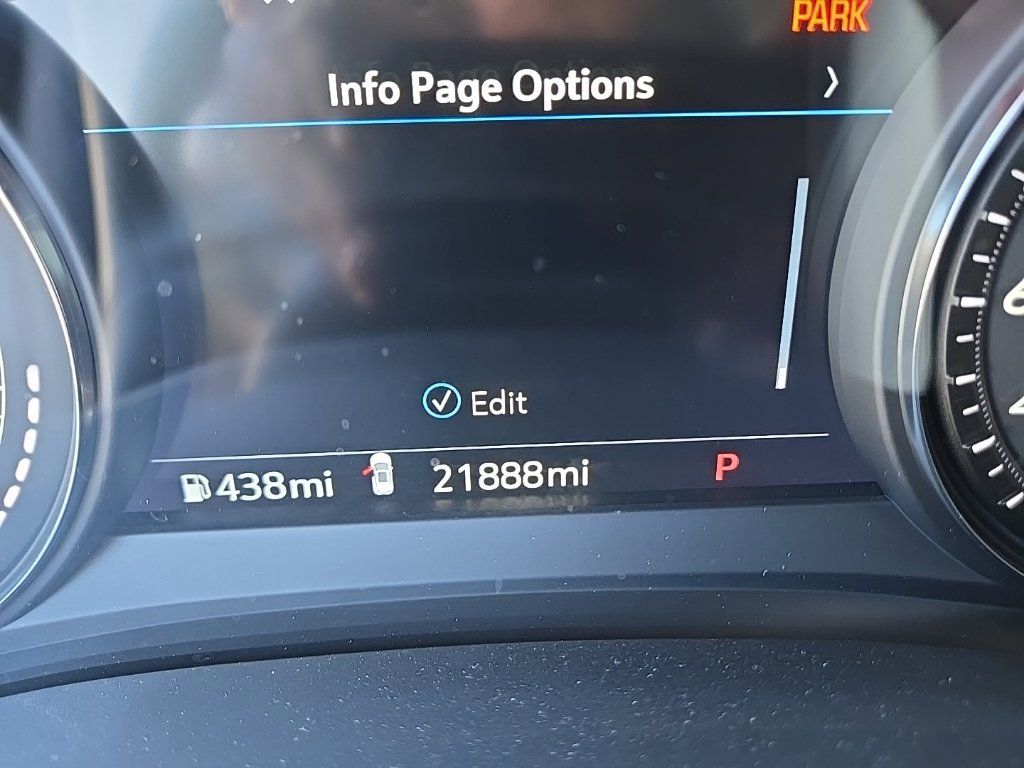 Certified 2023 Cadillac XT5 Premium Luxury w/ Technology Package FWD image 25
