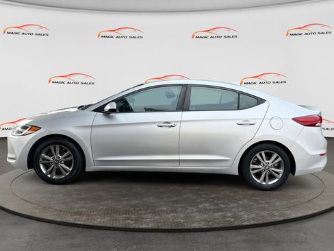 Used 2018 Hyundai Elantra Value Edition FWD image 7