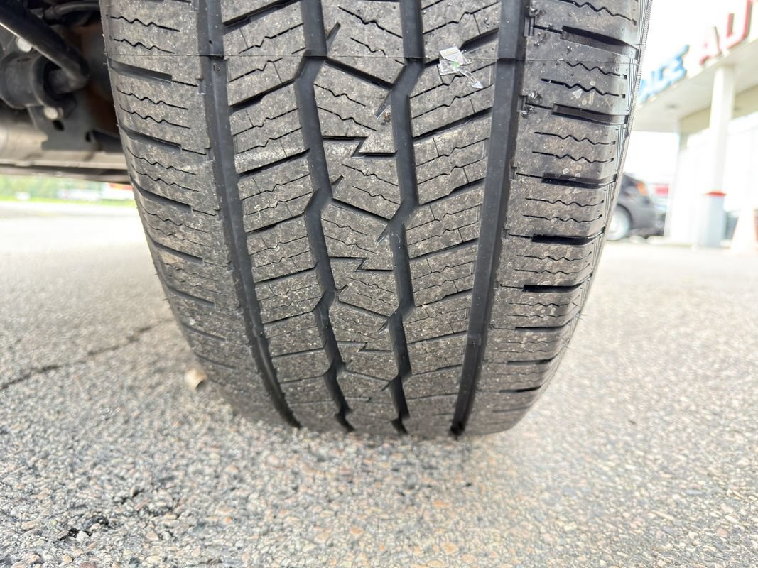 Used 2022 RAM 1500 Big Horn AWD/4WD image 49