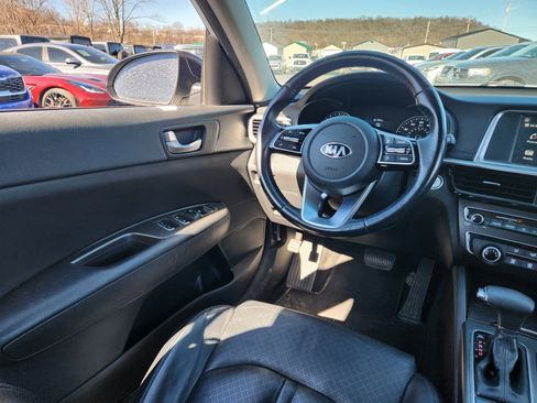 Used 2020 Kia Optima SE image 23