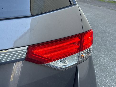 Used 2015 Honda Odyssey EX-L image 37