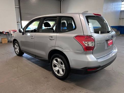 Used 2016 Subaru Forester 2.5i image 5