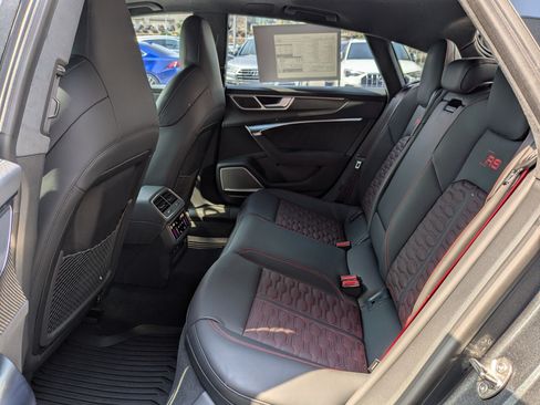 Certified 2025 Audi RS 7 Performance AWD/4WD image 27