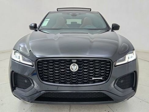 Used 2025 Jaguar F-PACE R-Dynamic S image 13