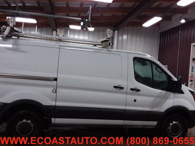 Used 2016 Ford Transit 250 130 Low Roof RWD image 3