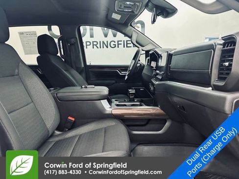 Used 2025 Chevrolet Silverado 1500 LT Trail Boss w/ Convenience Package II image 10