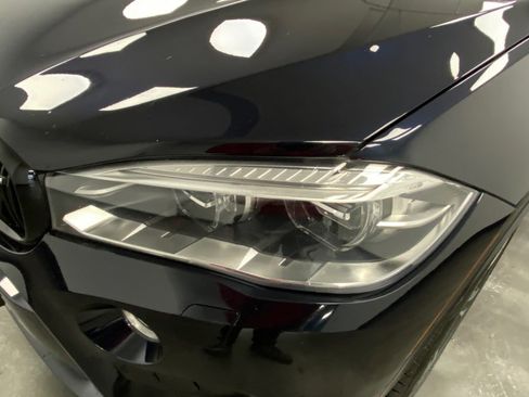 Used 2018 BMW X5 M w/ Executive Package image 11