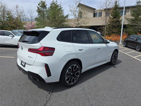 New 2026 BMW X3 xDrive30 w/ Premium Package AWD/4WD image 3