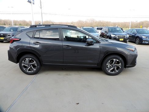 New 2026 Subaru Crosstrek 2.0i Premium AWD/4WD image 4