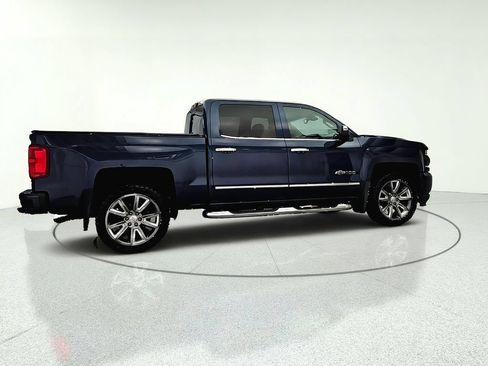 Used 2018 Chevrolet Silverado 1500 LTZ Z71 w/ Centennial Edition AWD/4WD image 4