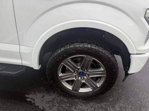 Certified 2020 Ford F150 Lariat w/ Equipment Group 502A Luxury AWD/4WD image 13