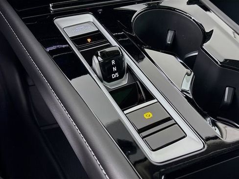 New 2026 Volkswagen Atlas SEL image 17