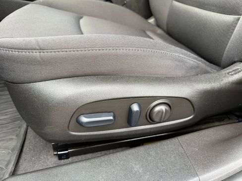 Used 2023 Chevrolet Malibu RS FWD image 14