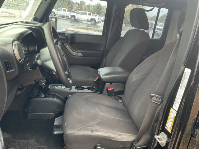 Used 2013 Jeep Wrangler Unlimited Sport AWD/4WD image 17