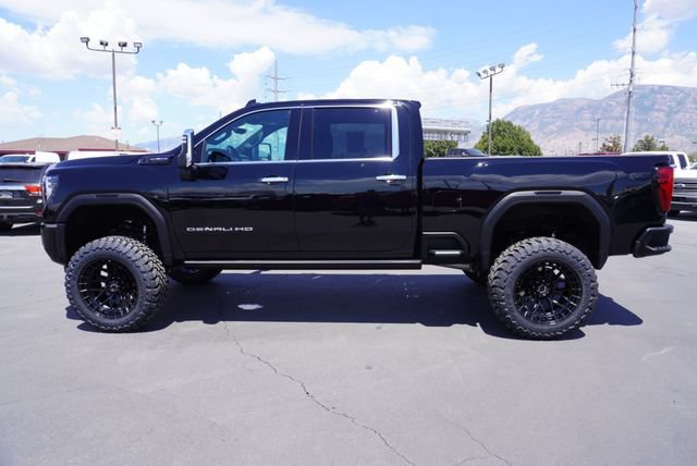 Used 2025 GMC Sierra 2500 Denali Ultimate AWD/4WD image 9