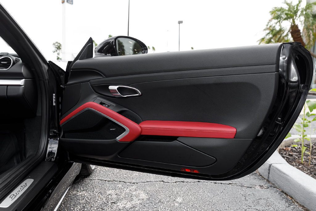 Used 2025 Porsche 718 Boxster RWD image 44