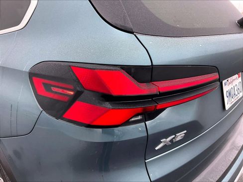 Used 2025 BMW X5 xDrive40i w/ Parking Assistance Package image 28