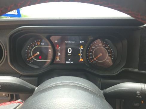 Used 2024 Jeep Gladiator Rubicon image 10