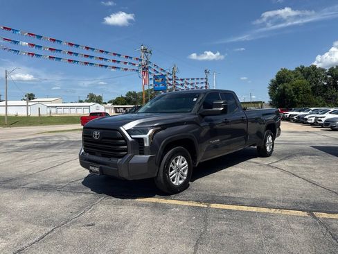 Used 2023 Toyota Tundra SR5 w/ SR5 Premium Package AWD/4WD image 11