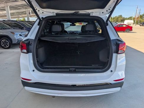Used 2024 Chevrolet Equinox Premier FWD image 28