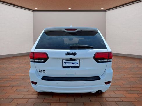 Used 2017 Jeep Grand Cherokee Altitude AWD/4WD image 7