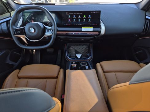 Certified 2025 BMW X3 xDrive30i w/ Premium Package AWD/4WD image 30