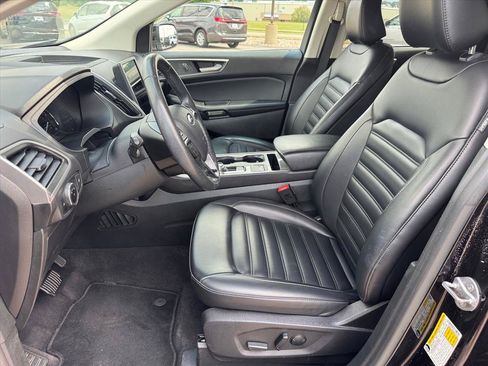 Used 2024 Ford Edge SEL AWD/4WD image 9