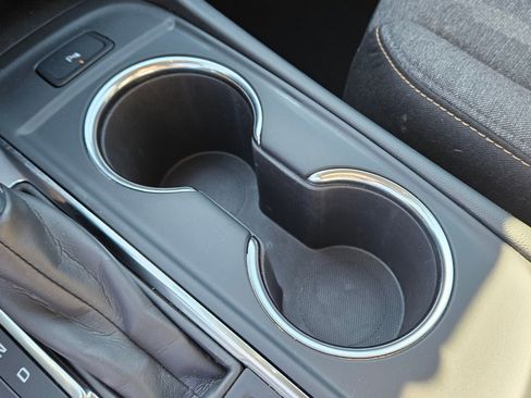 Used 2024 Chevrolet Equinox LT image 25