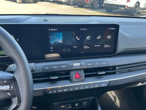 Certified 2025 Kia K4 LXS image 18