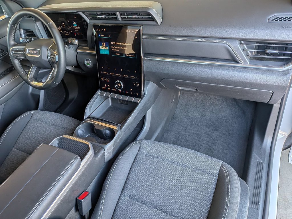 Used 2026 GMC Terrain Elevation FWD image 31