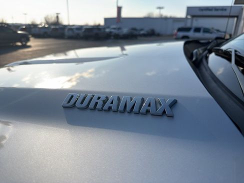 Used 2021 Chevrolet Silverado 1500 RST image 11