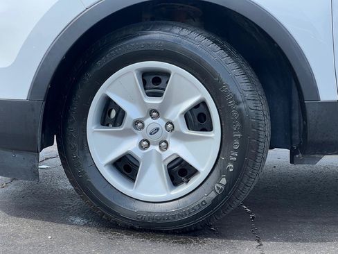 Used 2013 Ford Explorer FWD image 43