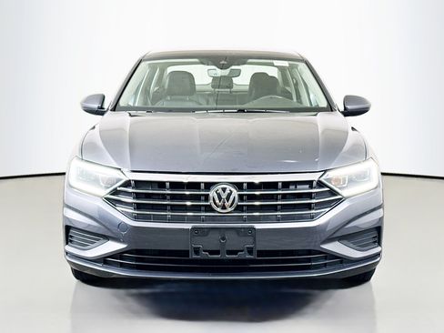 Used 2020 Volkswagen Jetta SEL FWD image 2
