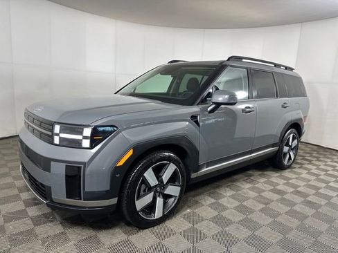 Used 2024 Hyundai Santa Fe Limited image 7