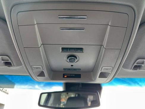 Used 2019 Chevrolet Tahoe LT image 21