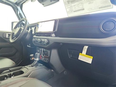 New 2026 Jeep Wrangler Unlimited Rubicon image 44