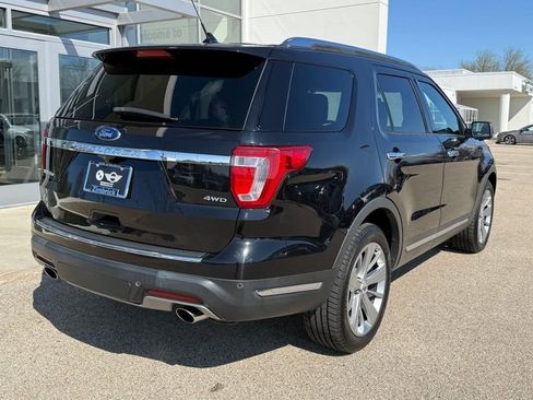 Used 2019 Ford Explorer Limited w/ Class III Trailer Tow Package AWD/4WD image 3